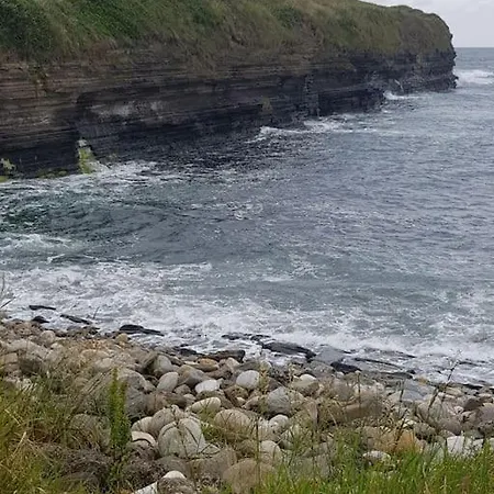 Coastal Дом отдыха